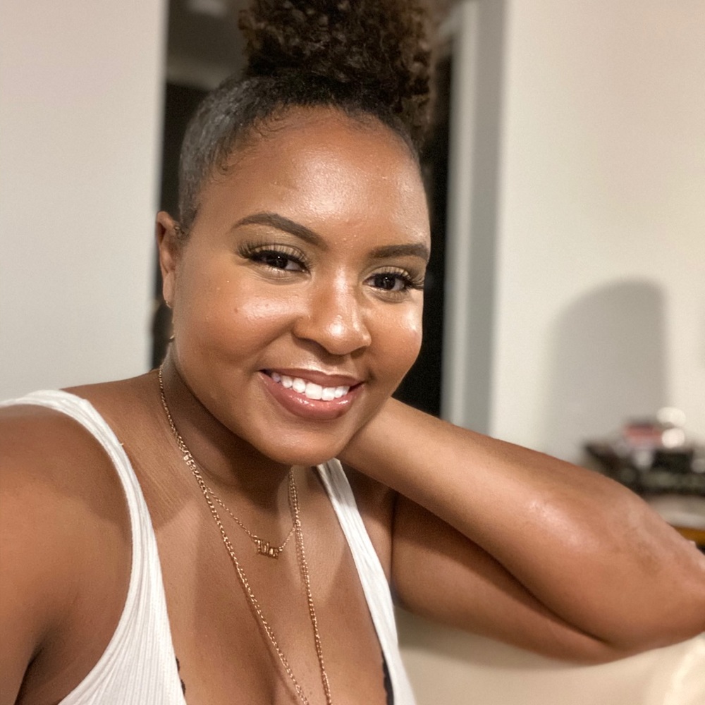 Meet your Posher, Karonne